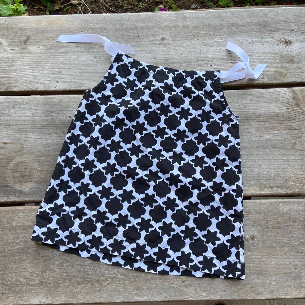 Hanna Andersson Girls Dress Size 80 2‎ Black White Flower Pillowcase Style - Picture 7 of 8